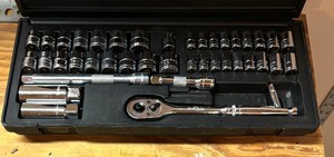 lot 113 image: Do It Best Socket Set