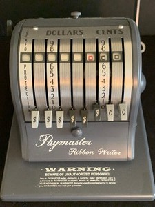 lot 55 image: Vintage Paymaster Ribbon Writer Series 8000 with Key