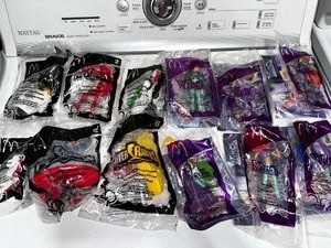 lot 387 image: McDonalds Happy Meal Power Rangers and Witches Complete Set NIB