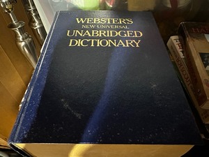 lot 280 image: Websters New Universal Unabridged Dictionary