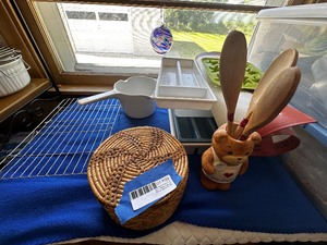lot 153 image: Misc Kitchen Accessories Wooden Spoons Storage Tray Hot Pads As Seen In Photo