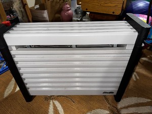 lot 328 image: Slant Fin Portable Heater