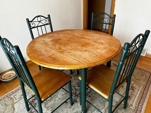lot 111 image: Drop Leaf Wood And Metal Table With Four Chairs