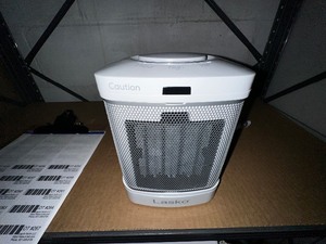 lot 253 image: Lasko Small Portable Electric Ceramic Space Heater
