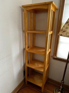 lot 1A image: Five Shelf Bookcase Measuring 17 Inches Wide By 13 12 Inches Deep By 63 Inches Tall