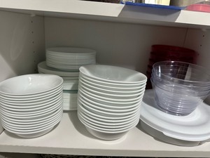 lot 202 image: Corelle by Corning Dish Set And More As Seen In Photos