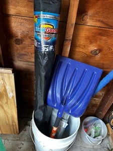 lot 402 image: Bin Of Car Tools Windshield Covers, Sunshade, Small Shovel, And Scraper