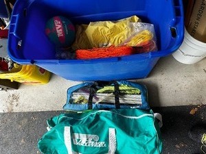 lot 404 image: Large Bin Of Summer Games. Badminton, Wiffleball, Bocce Ball And More