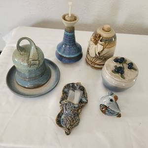 lot 20 image: Collection Of Vintage Glazed Pottery Pieces.