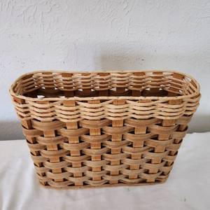 lot 125 image: Wicker Magazine Basket Measuring 13 x 3 x 10