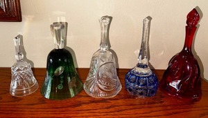 lot 20 image: Vintage Crystal Hand Bells