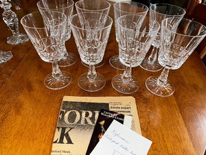 lot 36 image: Set Of 8 Vintage Waterford Crystal Kylemore 6 Claret Wine Glasses  Water Goblets