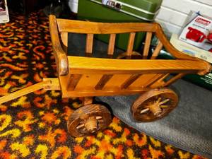 lot 216 image: Vintage Wood Small Decorative Wagon