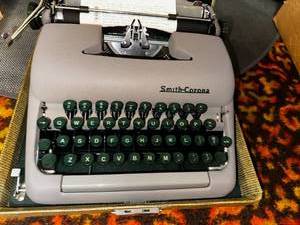 lot 235 image: Vintage Typewriter