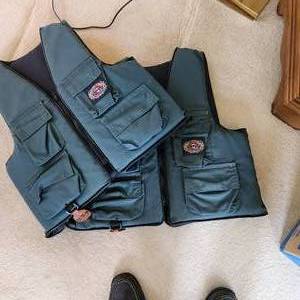 lot 173 image: Vintage Stevens Fishing Vest Set Of 2