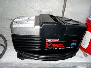 lot 350 image: Craftsman Air Inflator Compressor