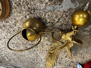 lot 361 image: Various Brass Colored Decorative Pieces