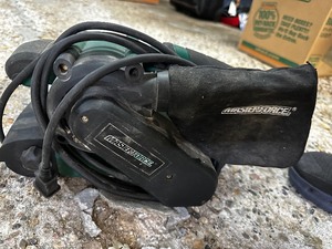 lot 373 image: Master Force Belt Sander