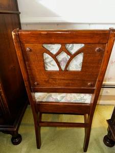 lot 126 image: Vintage Wood and Upholstered Chair