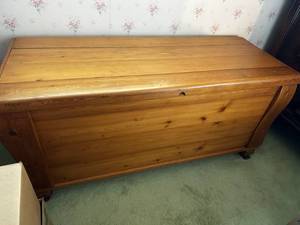 lot 130 image: Wooden Chest
