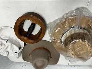 lot 283 image: Three Mens Hats And Vintage Hat Stretcher
