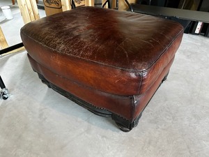 lot 64 image: Leather Ottoman Measuring 25 X 29 X 16