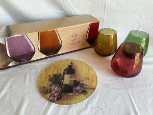 lot 17 image: Lennox Tuscany Collection Simply Red Stemless Wine Glasses In Assorted Color Set Of Three New And Wine Themed Trivet
