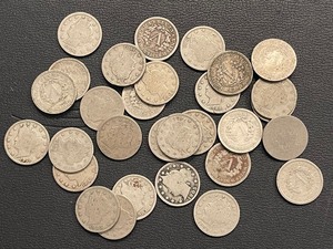 lot 124 image: Liberty Head Nickels