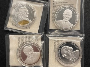 lot 134 image: Silver Plated Presidential Coins