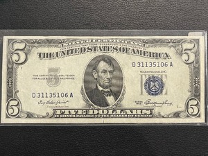 lot 81 image: Blue Seal $5 Dollar Silver Certificate