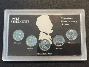lot 47 image: 1943 Lincoln Steel Cents