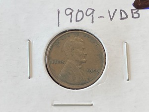 lot 18 image: 1909 VDB Lincoln Cent