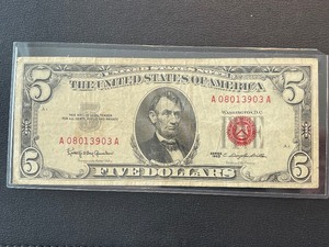 lot 12 image: Red Seal $5 Dollar Bill