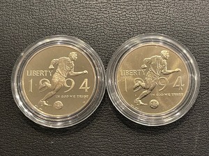 lot 173 image: 1994 P & D World Cup Half Dollars
