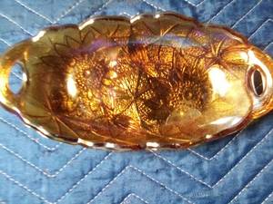 lot 191 image: 3 pieces of Carnival glass-Peach Lustre
