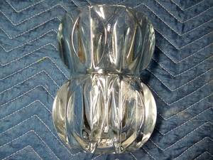 lot 181 image: Heavy glass vase