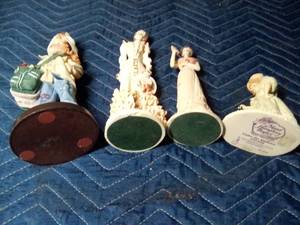 lot 133 image: Maud Humphrey Bogart 1992 Under the mistletoe and 3 resin ladies