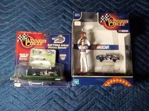 lot 108 image: 1998 Dale Earnhardt figurine, trophy and car, Dale Earnhardt collector car and 3D card