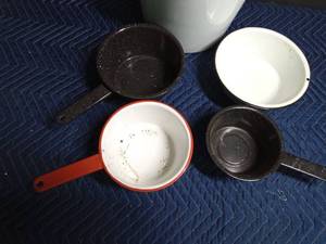 lot 54 image: Vintage enamel ware