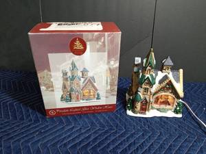 lot 59 image: Porcelain lighted glass window church