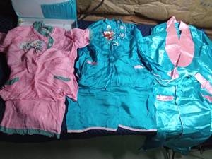 lot 87 image: 2 oriental embroidered pajama sets and matching robe and oriental pajama box