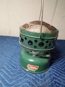 lot 104 image: 1970 Coleman heater