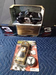 lot 267 image: Dale Earnhardt Speed Wheel Racer #3 and a 2003 remote control car