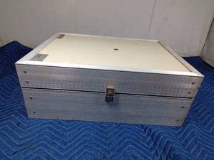 lot 302 image: Metal case