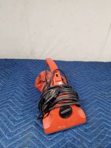 lot 307 image: Dirt Devil handheld vacuum