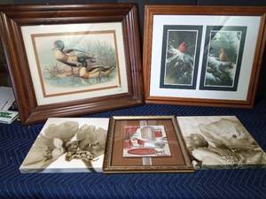 lot 331 image: 2 canvas and 3 framed pictures