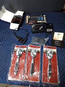 lot 340 image: Panasonic cassette player, Mini recorder, 5 language digital translator, Verizon jet pack and more