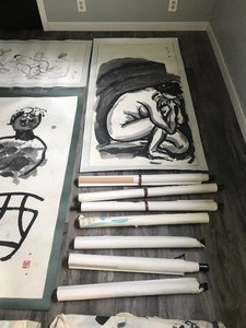 lot 373 image: Lot of Asian Art - Paintings & Drawing - only a few pictures were rolled out - probably about 20 to 30 more still rolled up