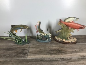 lot 390 image: Danbury Mint Fish Sculpture Figurines by Franz Dutzler (Noble Brown & Westlope Winner) Royal Rush doesnt have a name