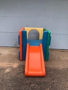 lot 393 image: Little Tikes Kids Plastic Playside